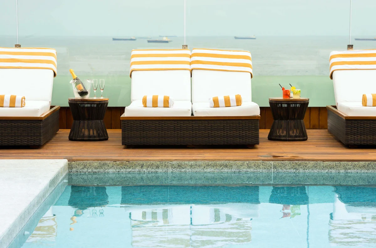 Rooftop Pool - Bossa Nova & Cristo Redentor - Image